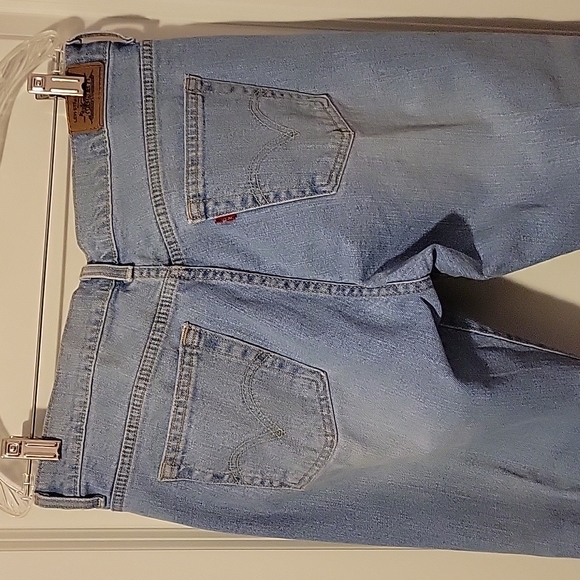 Levi's boot cut jeans - Picture 5 of 8